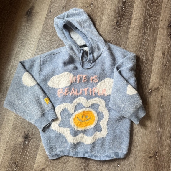 TAKA Original Life Is Beautiful Daisy cloudy day knit hoodie - Picture 9 of 11